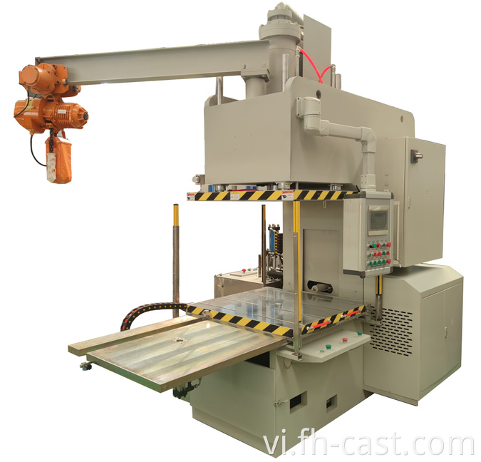 Single-station C-type 40t wax injection machine
